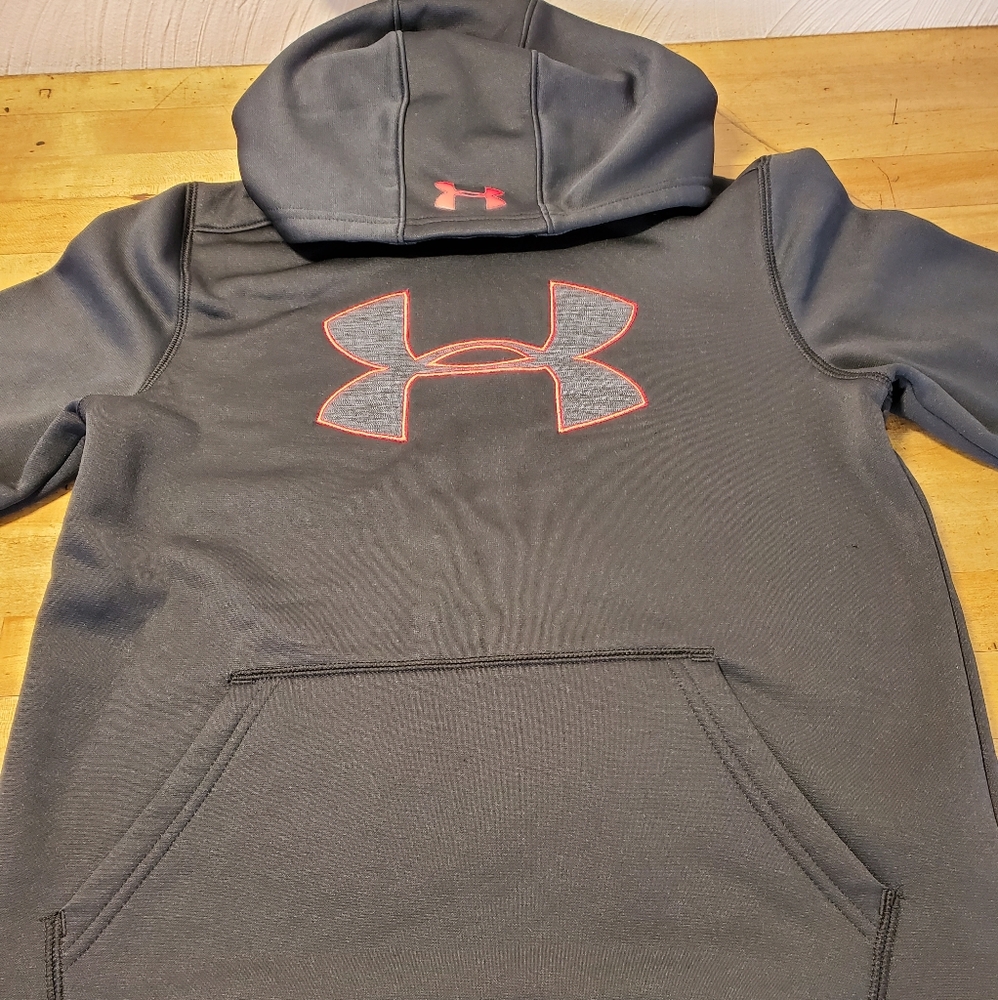 Under Armour Hoodie
